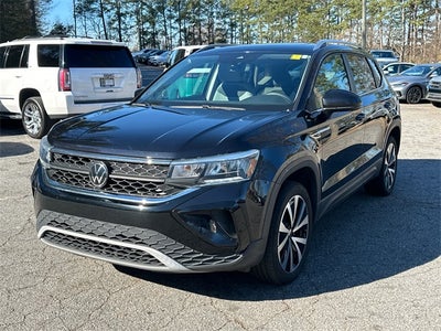 2023 Volkswagen Taos 1.5T SE