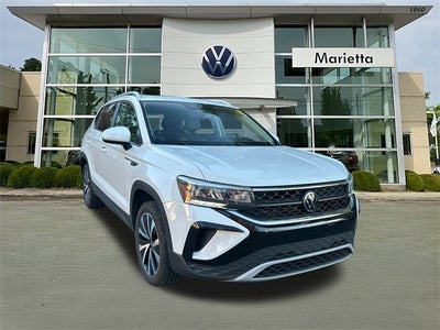 2024 Volkswagen Taos 1.5T SE