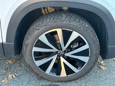 2024 Volkswagen Taos 1.5T SE