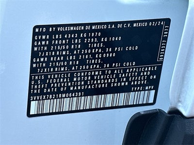 2024 Volkswagen Taos 1.5T SE