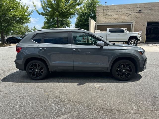 2024 Volkswagen Taos 1.5T SE