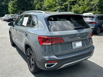 2024 Volkswagen Taos 1.5T SE
