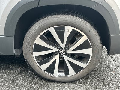 2024 Volkswagen Taos 1.5T SE