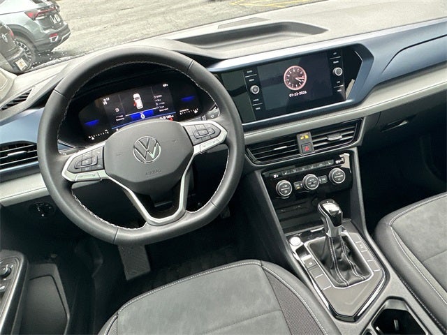 2024 Volkswagen Taos 1.5T SE