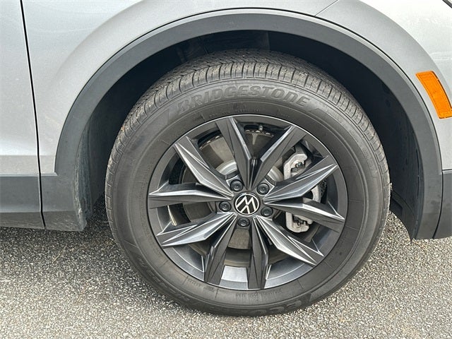 2023 Volkswagen Tiguan 2.0T SE