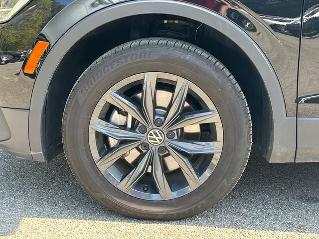 2024 Volkswagen Tiguan Base