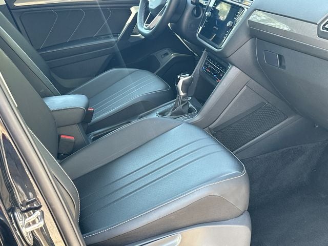 2024 Volkswagen Tiguan Base