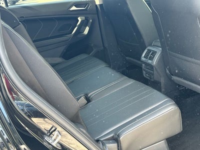 2024 Volkswagen Tiguan Base