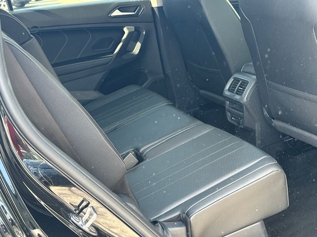 2024 Volkswagen Tiguan Base