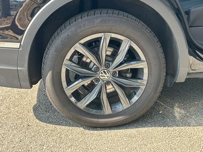 2024 Volkswagen Tiguan Base