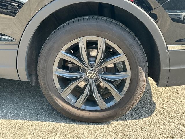2024 Volkswagen Tiguan Base