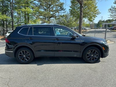 2024 Volkswagen Tiguan Base