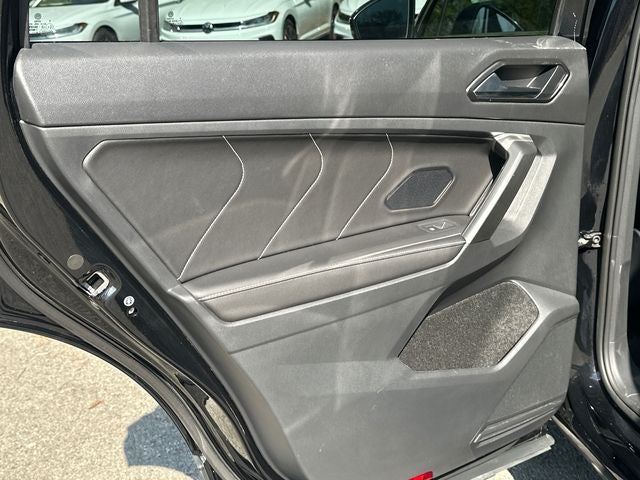 2024 Volkswagen Tiguan Base