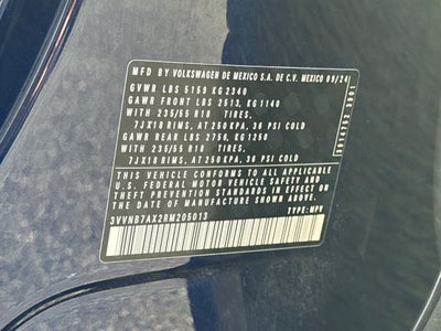 2024 Volkswagen Tiguan 2.0T SE