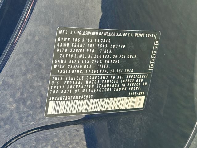 2024 Volkswagen Tiguan 2.0T SE