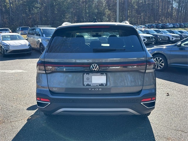 2025 Volkswagen Taos 1.5T SE