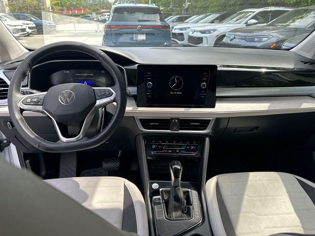 2025 Volkswagen Taos 1.5T SE