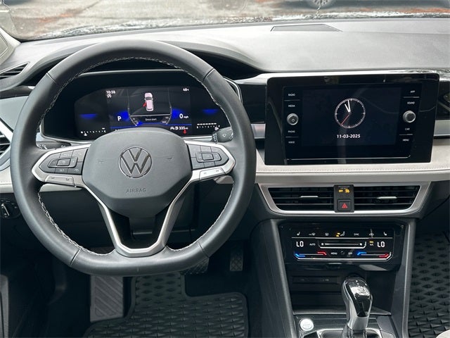 2025 Volkswagen Taos 1.5T SE
