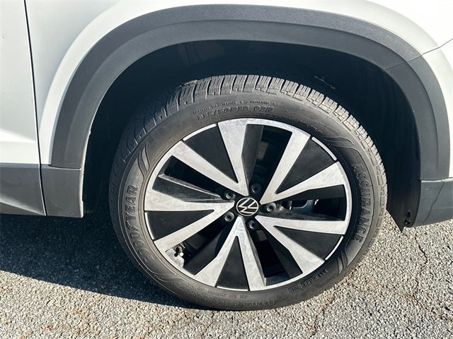 2023 Volkswagen Taos 1.5T SE