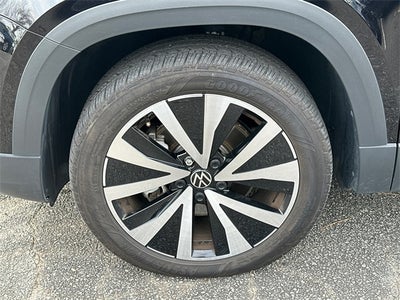 2024 Volkswagen Taos 1.5T SE