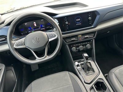 2024 Volkswagen Taos 1.5T SE