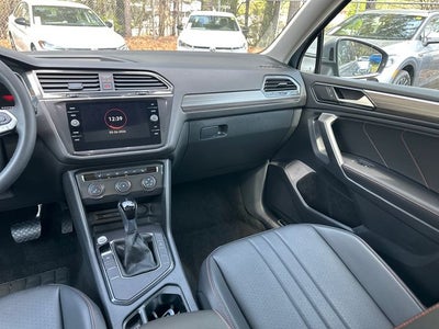2024 Volkswagen Tiguan 2.0T Wolfsburg Edition