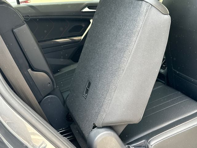 2024 Volkswagen Tiguan 2.0T Wolfsburg Edition