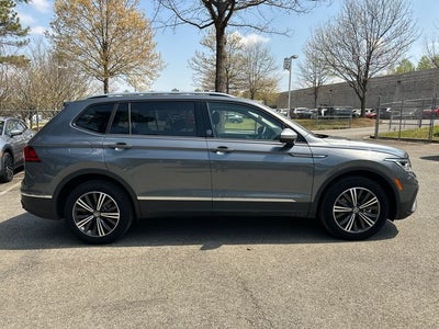 2024 Volkswagen Tiguan 2.0T Wolfsburg Edition
