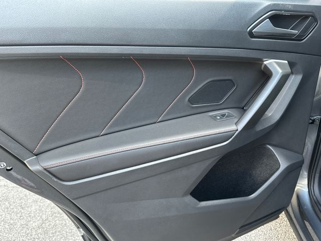 2024 Volkswagen Tiguan 2.0T Wolfsburg Edition