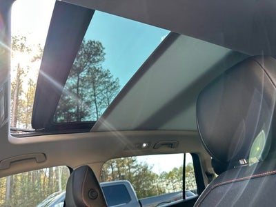 2024 Volkswagen Tiguan 2.0T Wolfsburg Edition