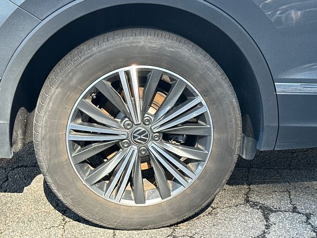 2024 Volkswagen Tiguan 2.0T Wolfsburg Edition