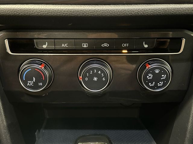 2024 Volkswagen Tiguan 2.0T Wolfsburg Edition