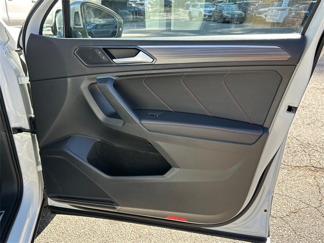 2024 Volkswagen Tiguan 2.0T Wolfsburg Edition