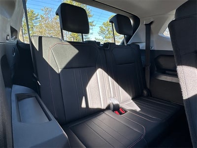 2024 Volkswagen Tiguan 2.0T Wolfsburg Edition