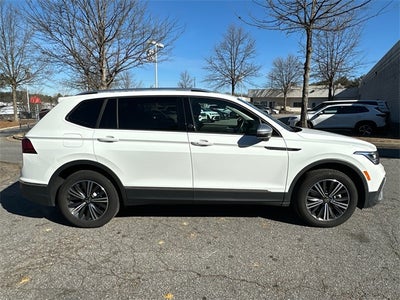 2024 Volkswagen Tiguan 2.0T Wolfsburg Edition