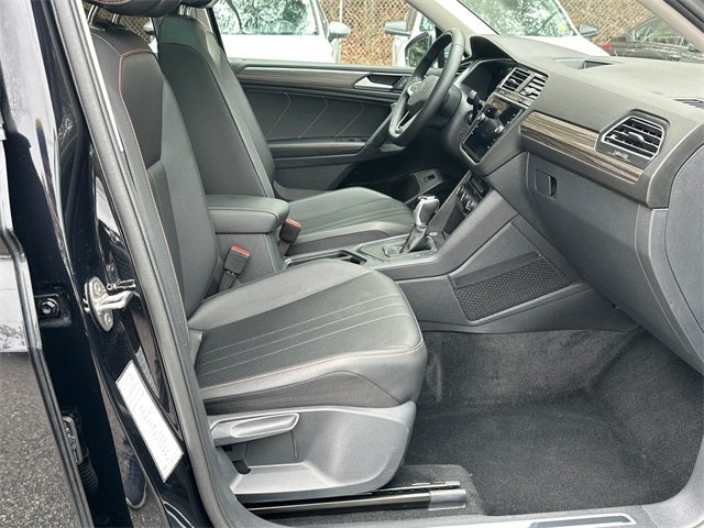 2024 Volkswagen Tiguan 2.0T Wolfsburg Edition