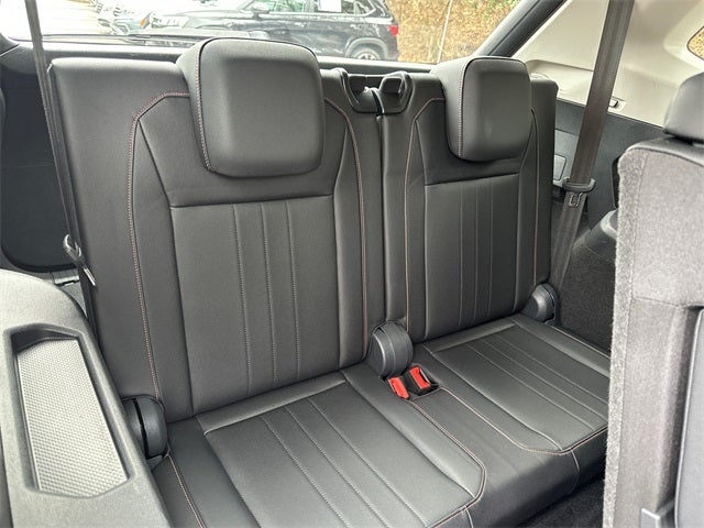 2024 Volkswagen Tiguan 2.0T Wolfsburg Edition