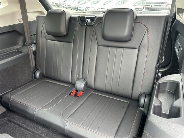 2024 Volkswagen Tiguan 2.0T Wolfsburg Edition