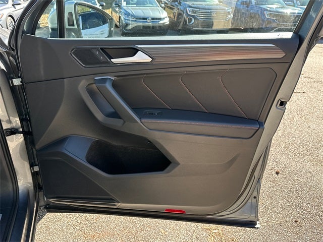 2024 Volkswagen Tiguan 2.0T Wolfsburg Edition