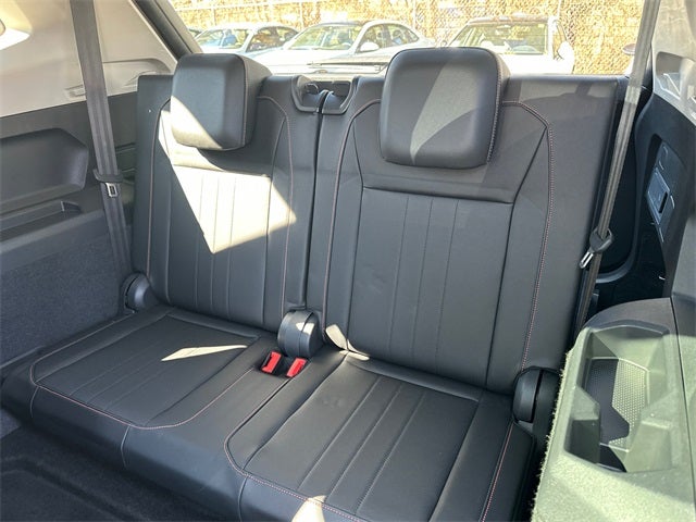 2024 Volkswagen Tiguan 2.0T Wolfsburg Edition