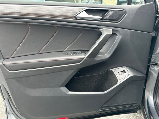 2024 Volkswagen Tiguan 2.0T Wolfsburg Edition