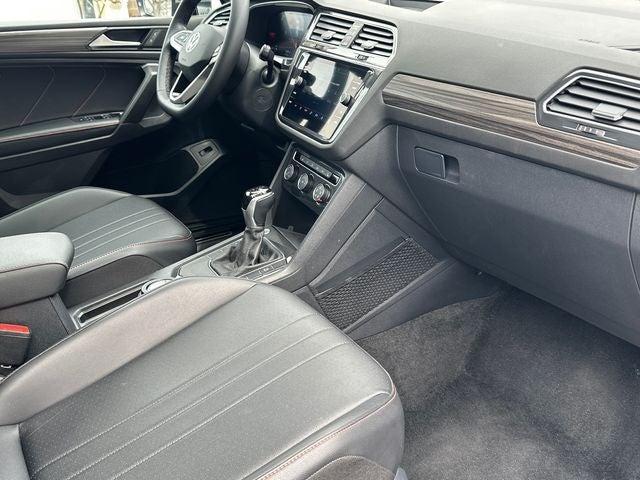 2024 Volkswagen Tiguan 2.0T Wolfsburg Edition