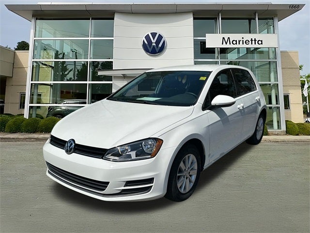 2017 Volkswagen Golf TSI S 4-Door