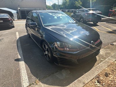 2017 Volkswagen Golf GTI Base