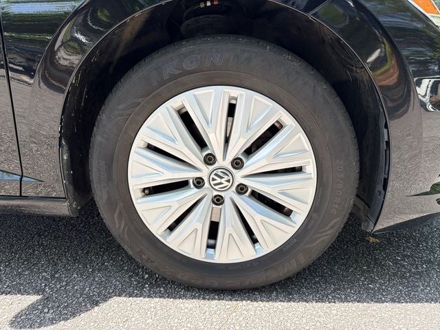 2019 Volkswagen Jetta Base