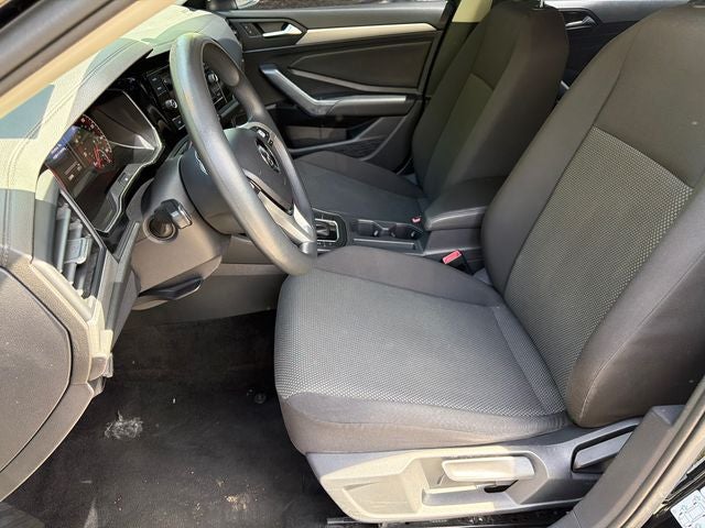 2019 Volkswagen Jetta Base