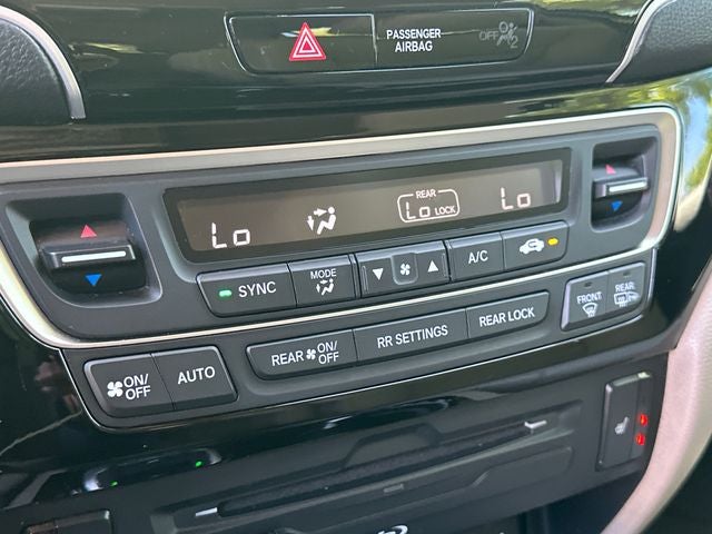 2021 Honda Pilot Touring 7 Passenger