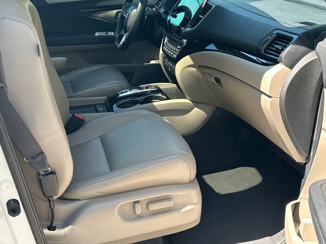 2021 Honda Pilot Touring 7 Passenger