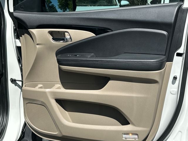 2021 Honda Pilot Touring 7 Passenger