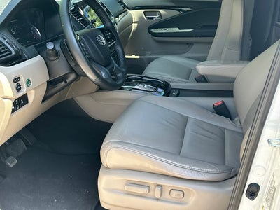2021 Honda Pilot Touring 7 Passenger